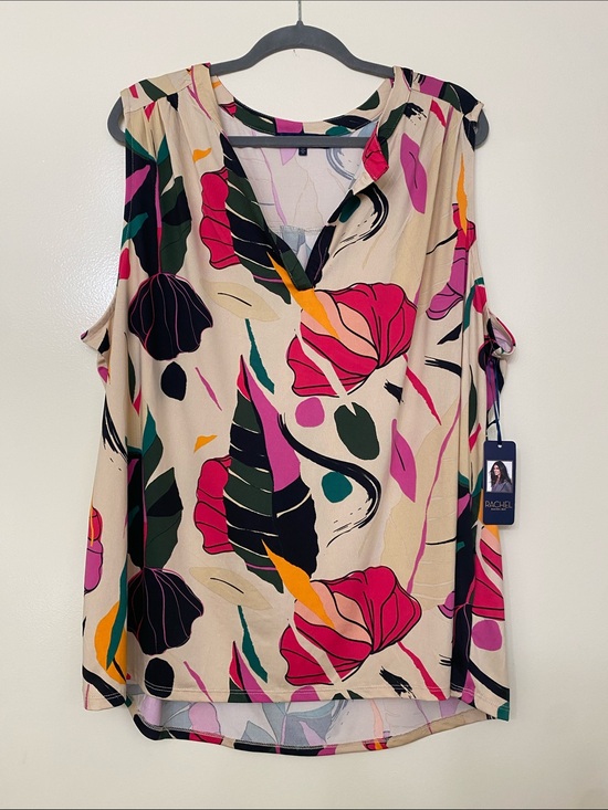 RACHEL Rachel Roy Tops - RACHEL Rachel Roy Cream Floral Camisole
